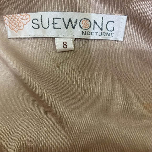 Dress - Picture 3 of 3